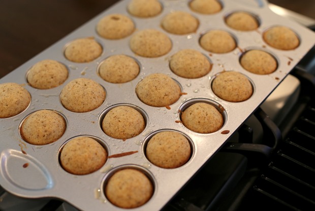 banana mini muffins