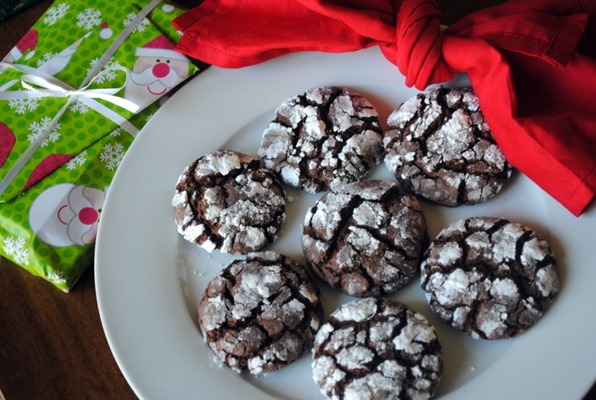 Chocolate Crinkle Cake Mix Cookies