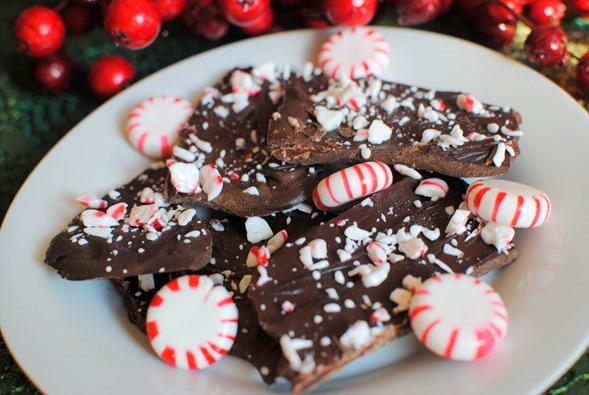 Easy Coconut Oil Peppermint Bark