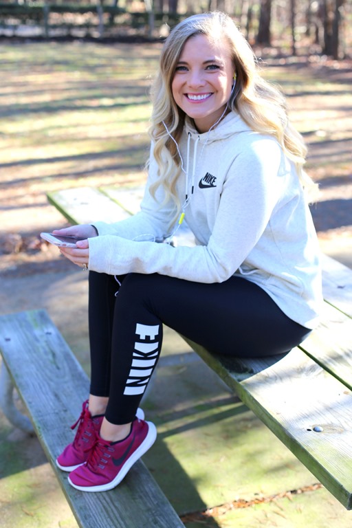 Ready To Feel The Barre Burn? Try Barre With Britany – SWEAT