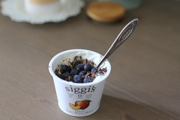 siggi's peach yogurt with toppings