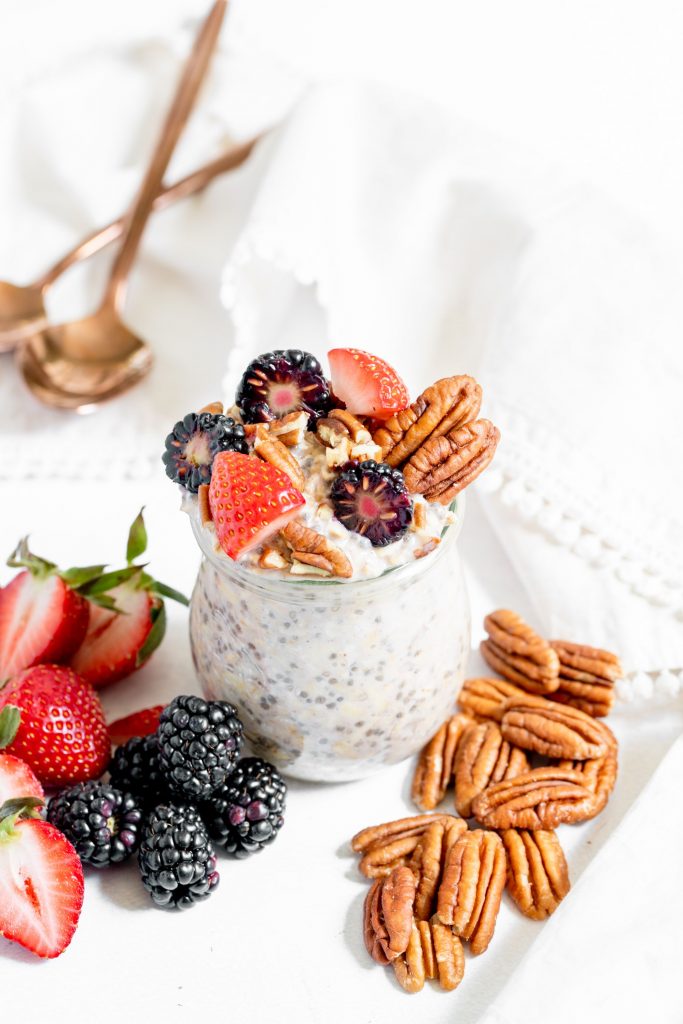 Maple Pecan Overnight Oats