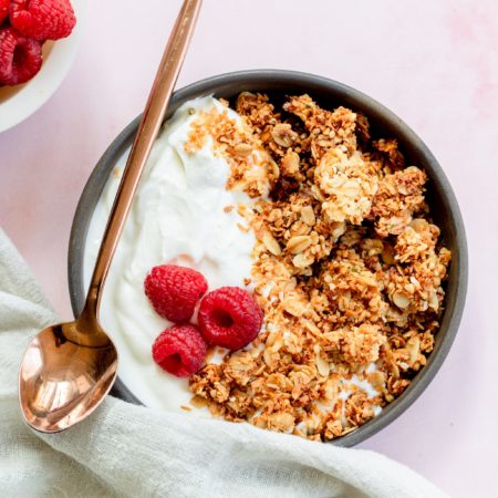 Easy Coconut Granola (Equal Parts Oats And Coconut) - Peanut Butter Fingers