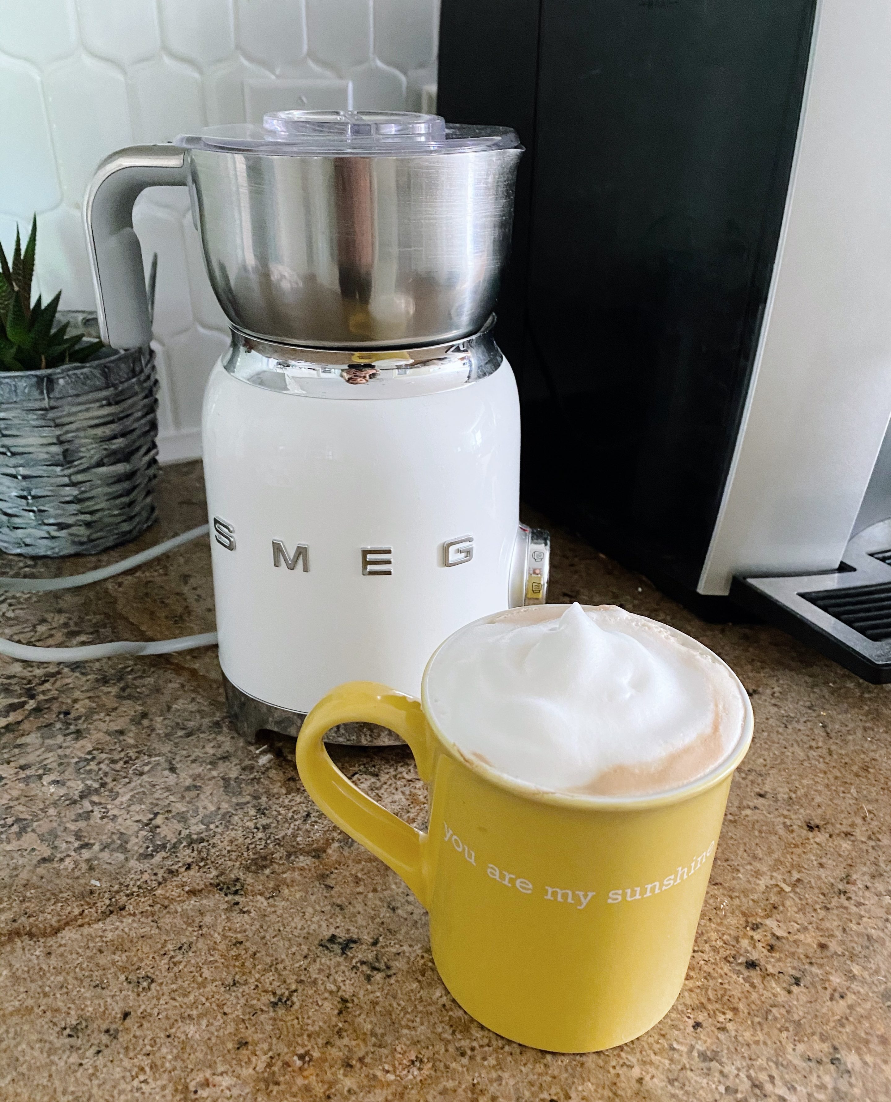Smeg Frother - Peanut Butter Fingers
