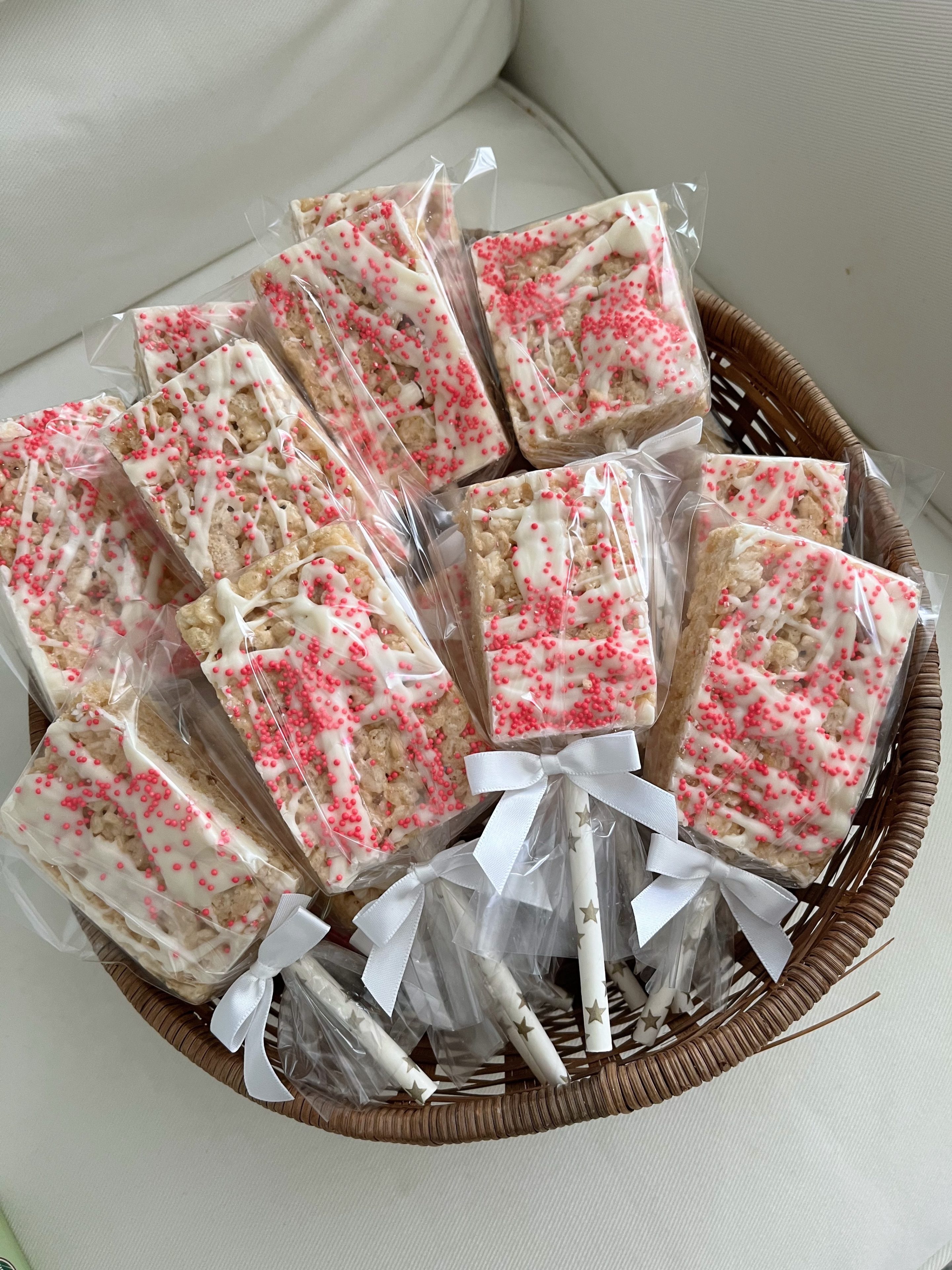 Rice krispies baby shower sales favors