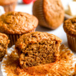 banana gingerbread muffins