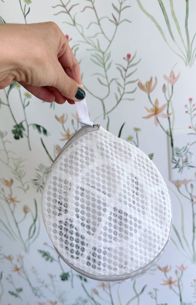 honeycomb mesh laundry bag