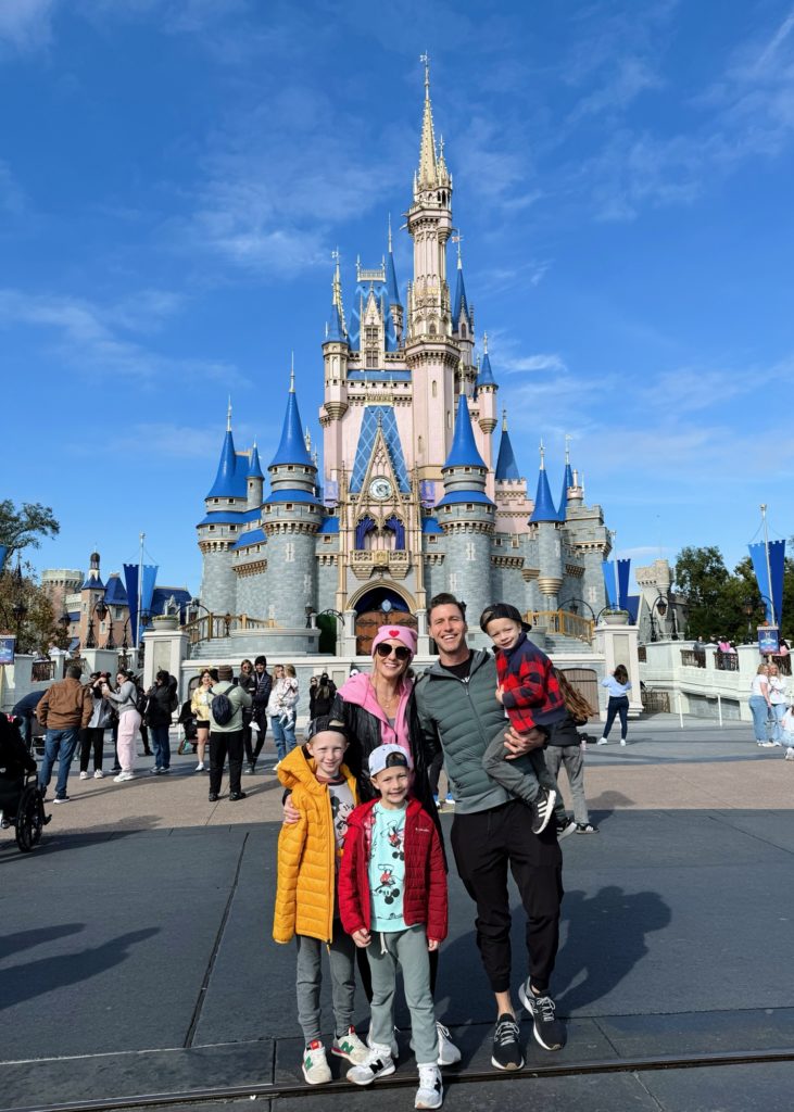 Magic Kingdom Last minute disney vacation julie chase ryan ryder rhett